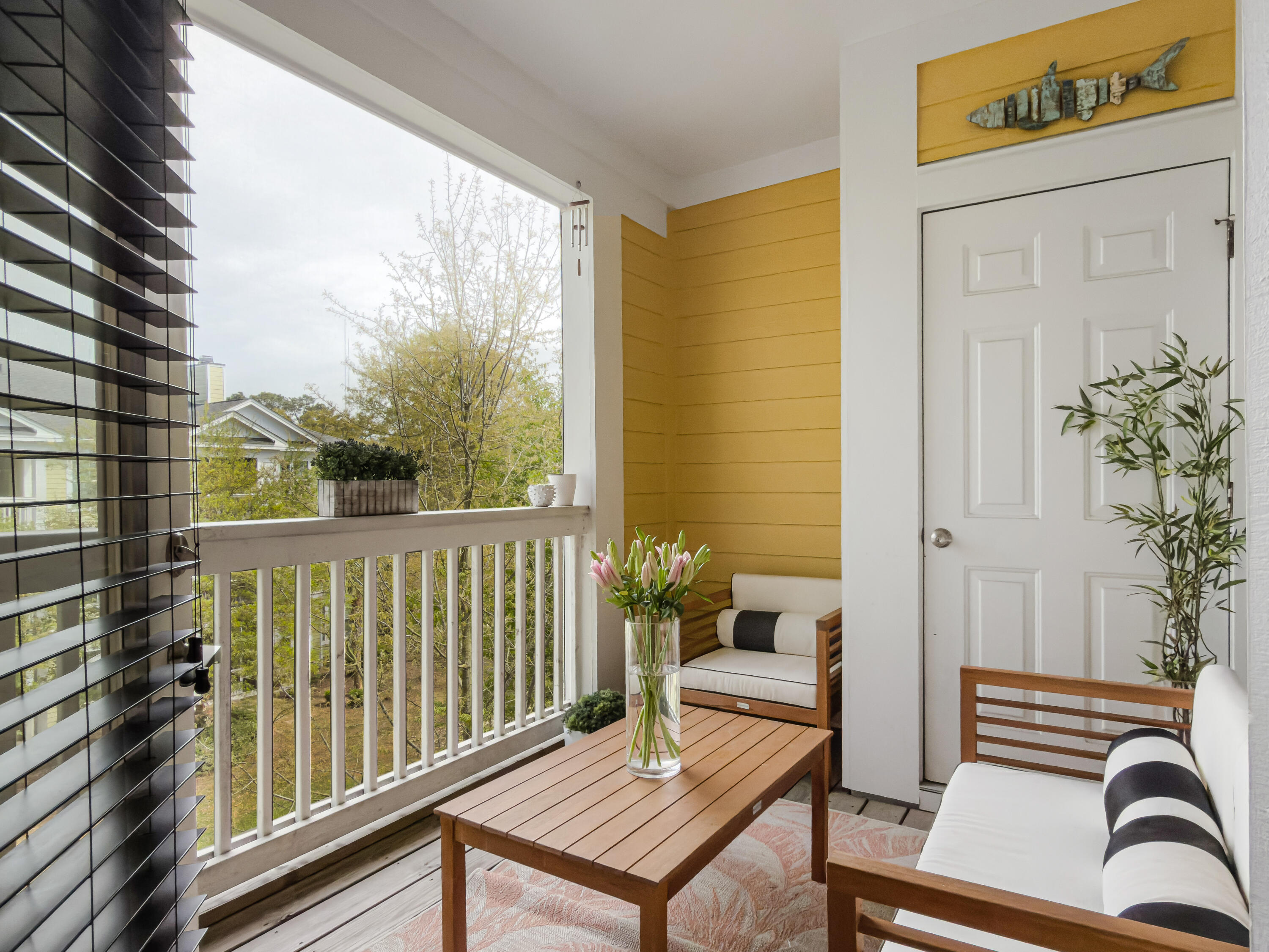 2432 Chatelain Way Mount Pleasant, SC 29464 - Photo 20 of 29 Photo Mar 30 2026, 3 06 00 PM