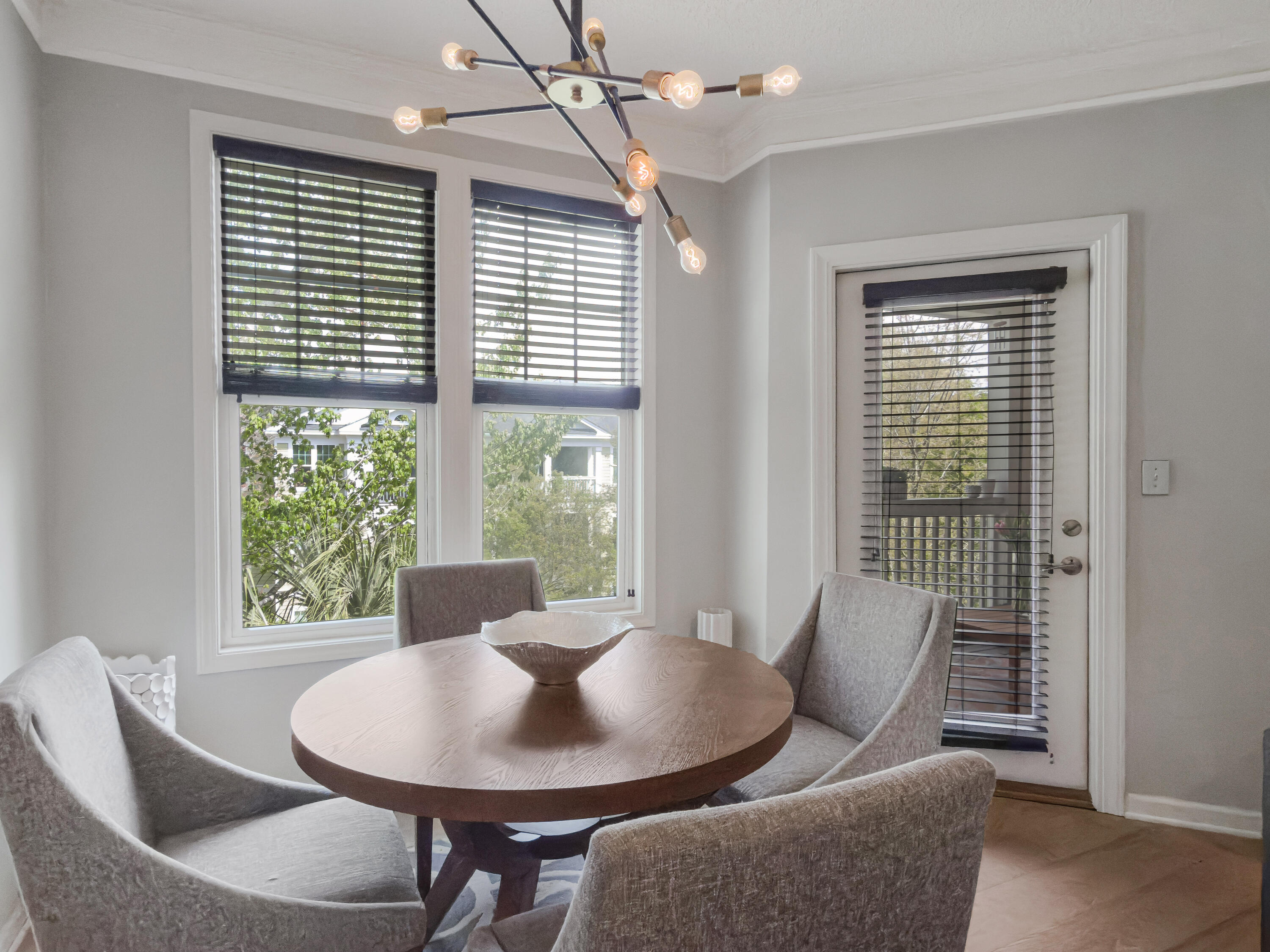 2432 Chatelain Way Mount Pleasant, SC 29464 - Photo 5 of 29 Photo Mar 30 2026, 3 02 47 PM