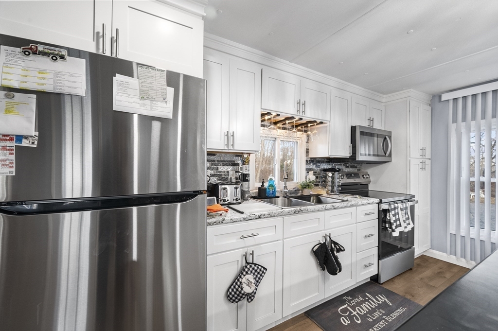 239 Ayer Road, Unit 79 Littleton, MA 01460 - Photo 18 of 38 Gallery Image 18