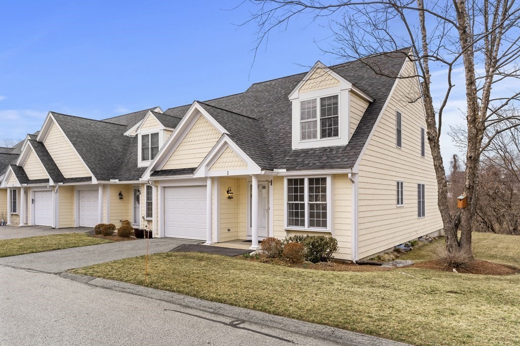 281 Rowley Bridge Road, Unit 1 Topsfield, MA 01983 - Photo 2 of 38 Gallery Image 2