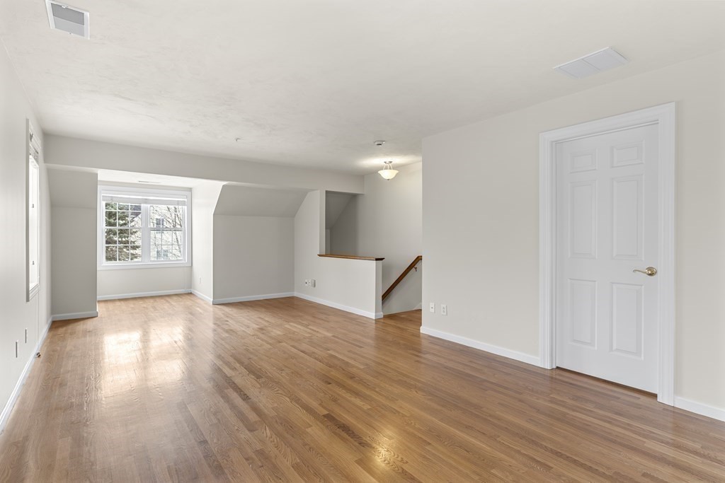 281 Rowley Bridge Road, Unit 1 Topsfield, MA 01983 - Photo 21 of 38 Gallery Image 21