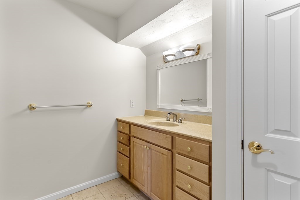 281 Rowley Bridge Road, Unit 1 Topsfield, MA 01983 - Photo 30 of 38 Gallery Image 30