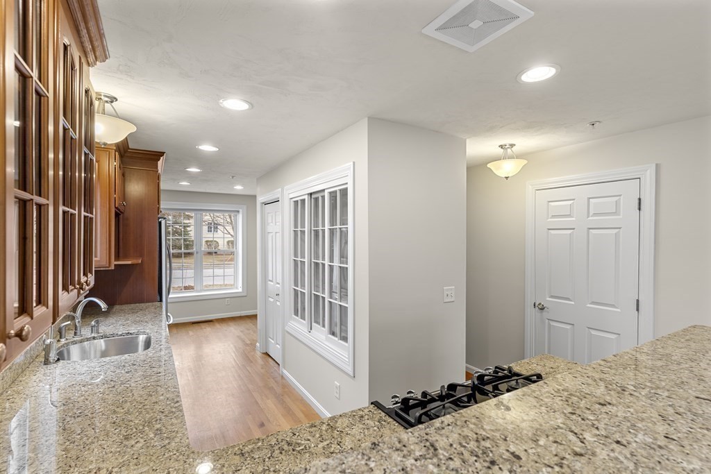 281 Rowley Bridge Road, Unit 1 Topsfield, MA 01983 - Photo 5 of 38 Gallery Image 5