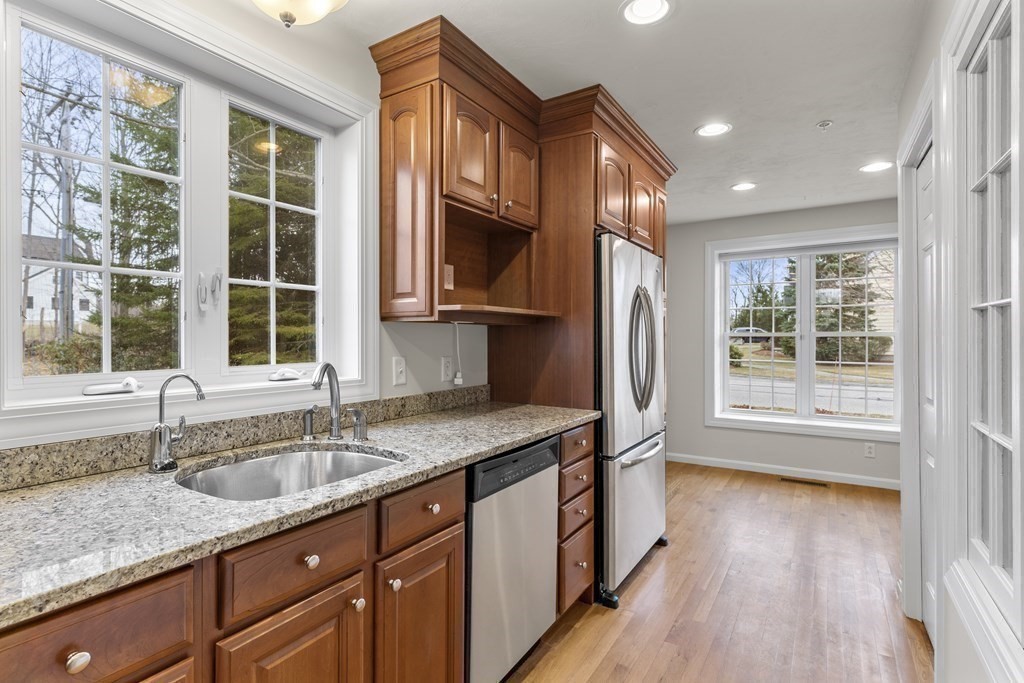281 Rowley Bridge Road, Unit 1 Topsfield, MA 01983 - Photo 7 of 38 Gallery Image 7