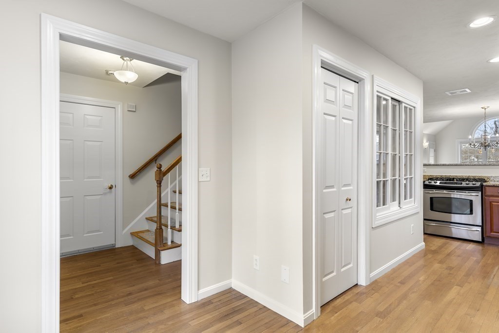 281 Rowley Bridge Road, Unit 1 Topsfield, MA 01983 - Photo 8 of 38 Gallery Image 8