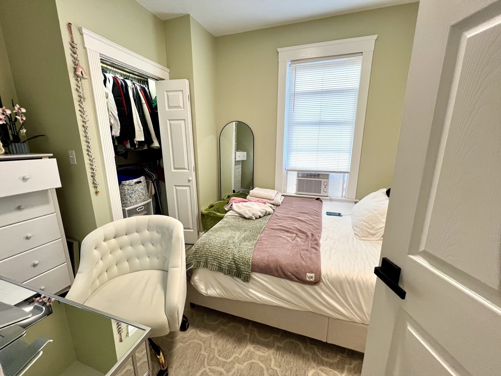 242 West 3rd Street, Unit 2 Boston, MA 02127 - Photo 16 of 21
