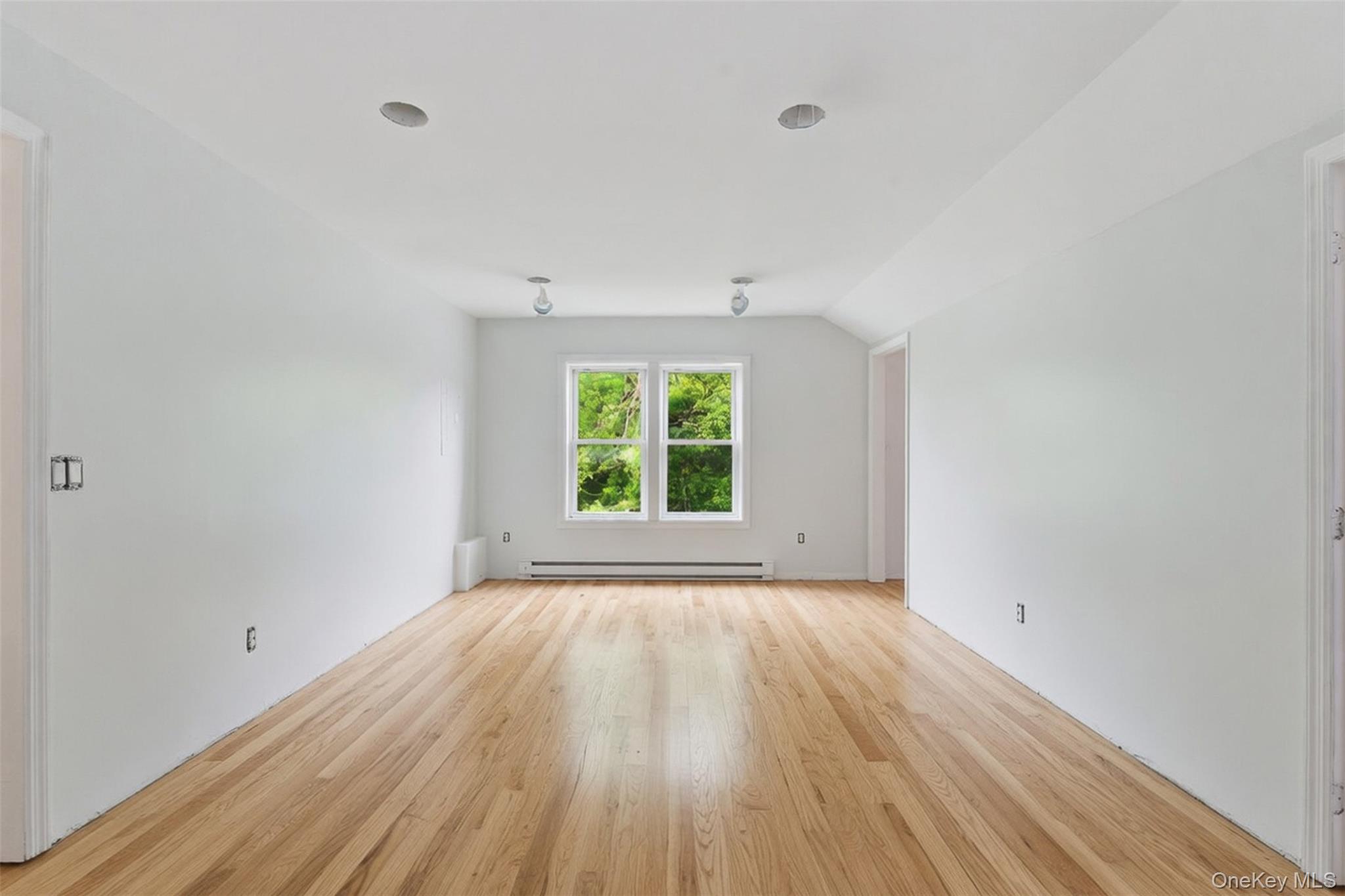 115 Innis Avenue, Unit B Poughkeepsie, NY 12601 - Photo 2 of 9