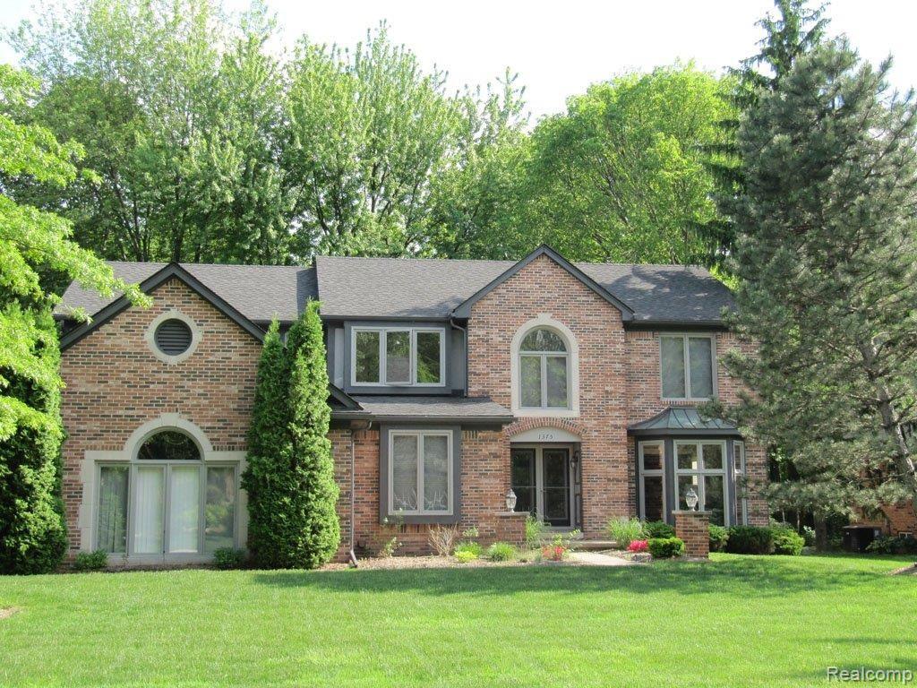 1375 Springwood Lane Rochester, MI 48309 - Photo 1 of 12 1375 Springwood
