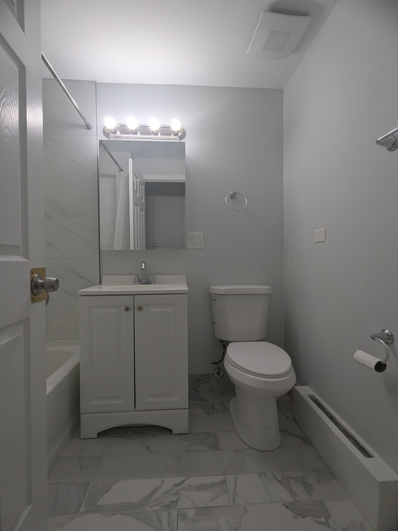 287 8th Street Wheeling, IL 60090 - Photo 16 of 26 Gallery Image 16