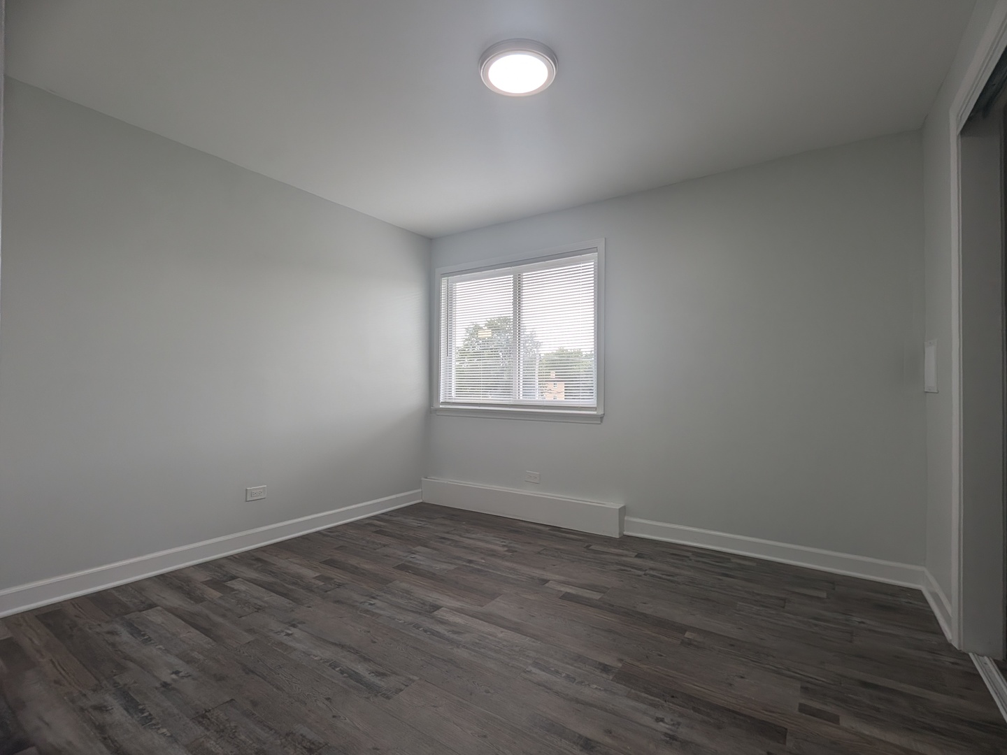 287 8th Street Wheeling, IL 60090 - Photo 17 of 26 Gallery Image 17