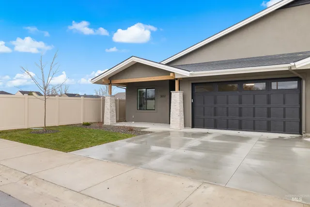 $565,000 | 3071 North Lapis Avenue, Meridian, ID 83646