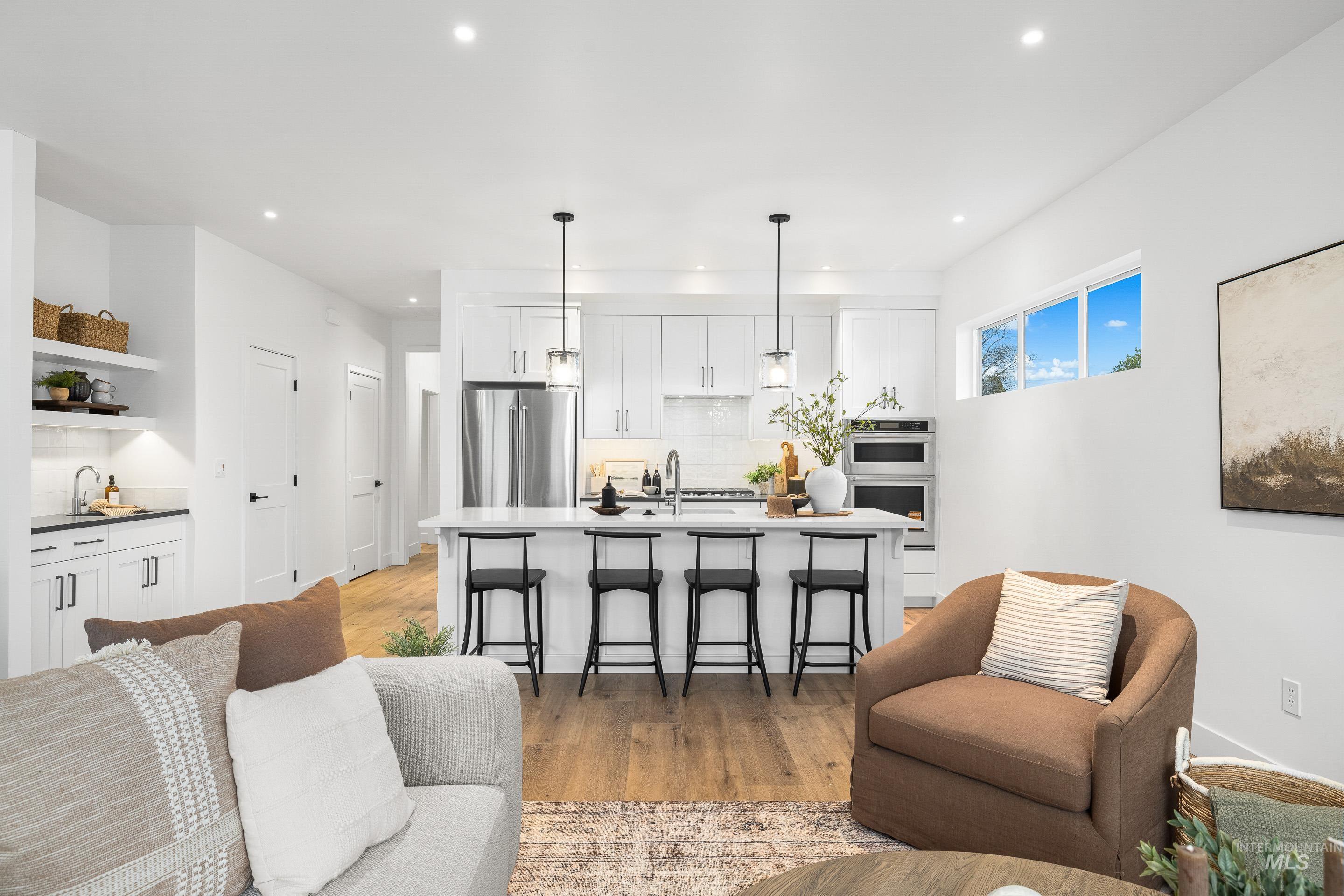 3071 North Lapis Avenue Meridian, ID 83646 - Photo 26 of 50 Living area featuring light wood finished floors and recessed lighting