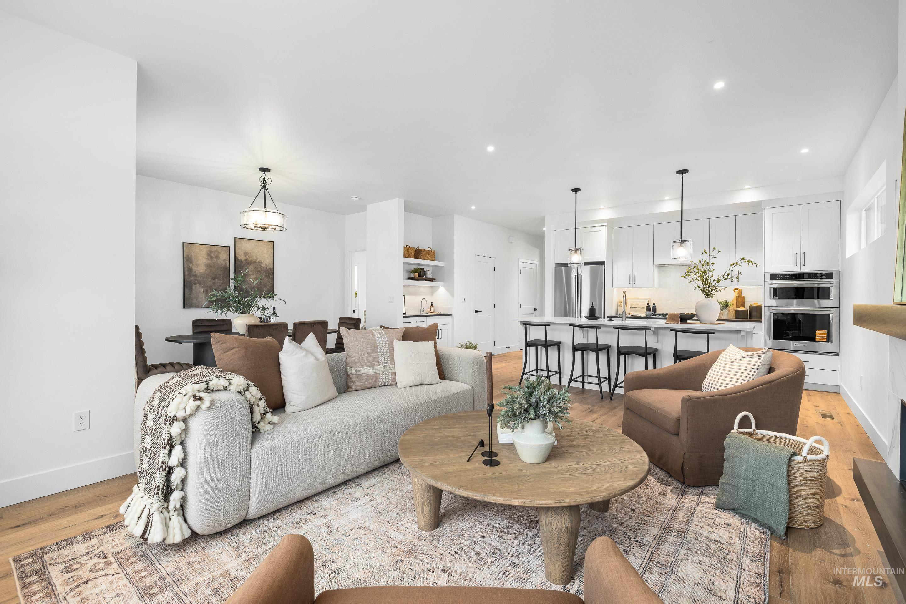 3071 North Lapis Avenue Meridian, ID 83646 - Photo 29 of 50 Living room with light wood-type flooring and recessed lighting