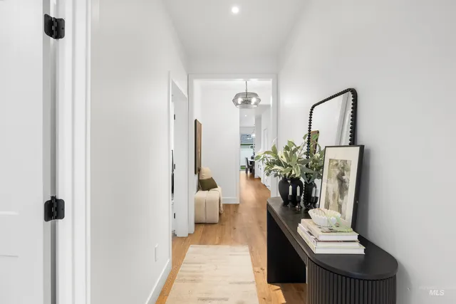 $565,000 | 3071 North Lapis Avenue, Meridian, ID 83646