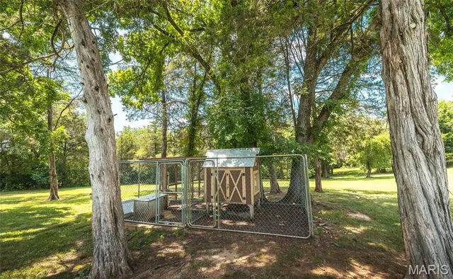 $1,250,000 | 5300 Scanlon Drive, De Soto, MO 63020