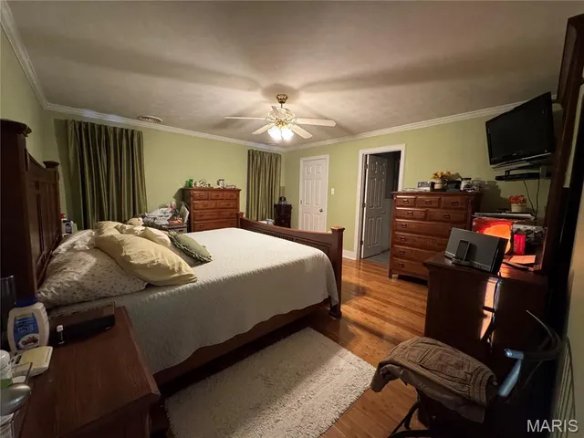 $1,250,000 | 5300 Scanlon Drive, De Soto, MO 63020