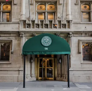 $1,728,000 | 60 East Monroe Street, Unit 5601, Chicago, IL 60603