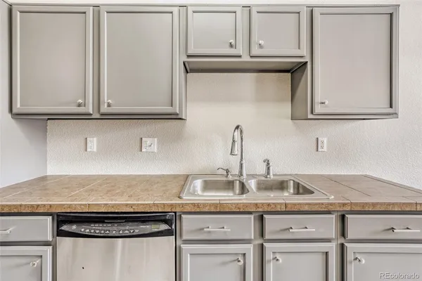 $314,900 | 22560 East Ontario Drive, Unit 103, Aurora, CO 80016