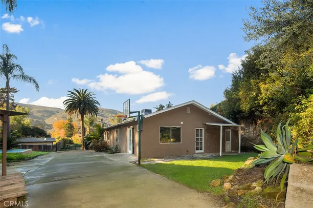 a backyard of a house