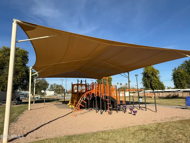 $1,300,000 | 3232 North 66th Street, Scottsdale, AZ 85251