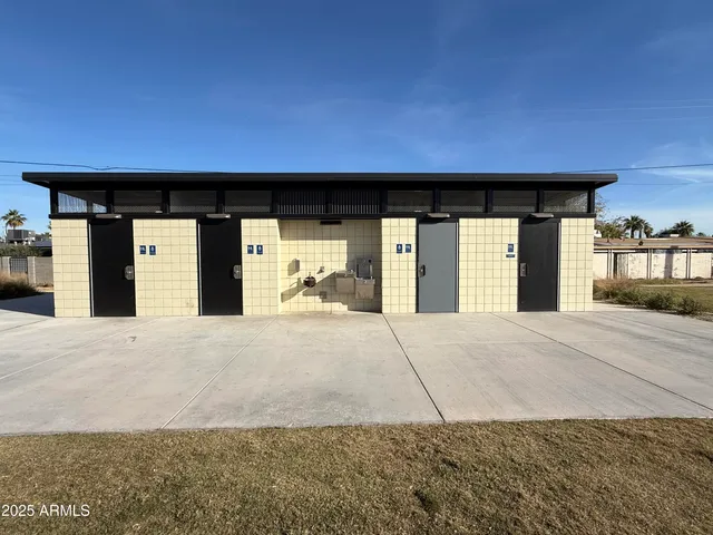 $1,300,000 | 3232 North 66th Street, Scottsdale, AZ 85251