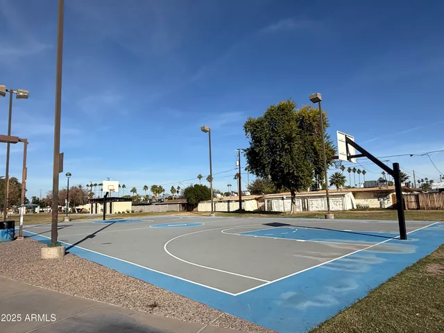 $1,300,000 | 3232 North 66th Street, Scottsdale, AZ 85251