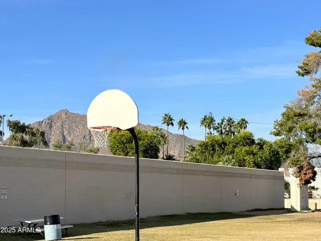 $1,300,000 | 3232 North 66th Street, Scottsdale, AZ 85251