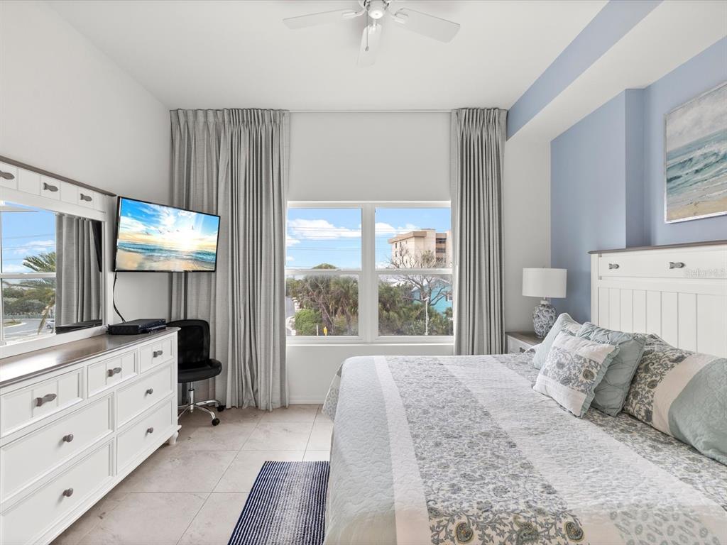 13101 Gulf Boulevard, Unit 1304 Madeira Beach, FL 33708 - Photo 19 of 61