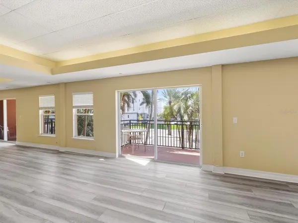 $599,000 | 13101 Gulf Boulevard, Unit 1304, Madeira Beach, FL 33708