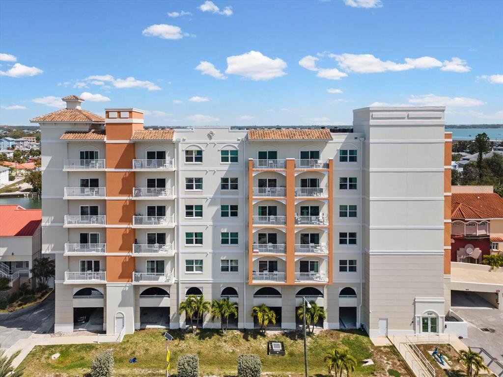 13101 Gulf Boulevard, Unit 1304 Madeira Beach, FL 33708 - Photo 39 of 61