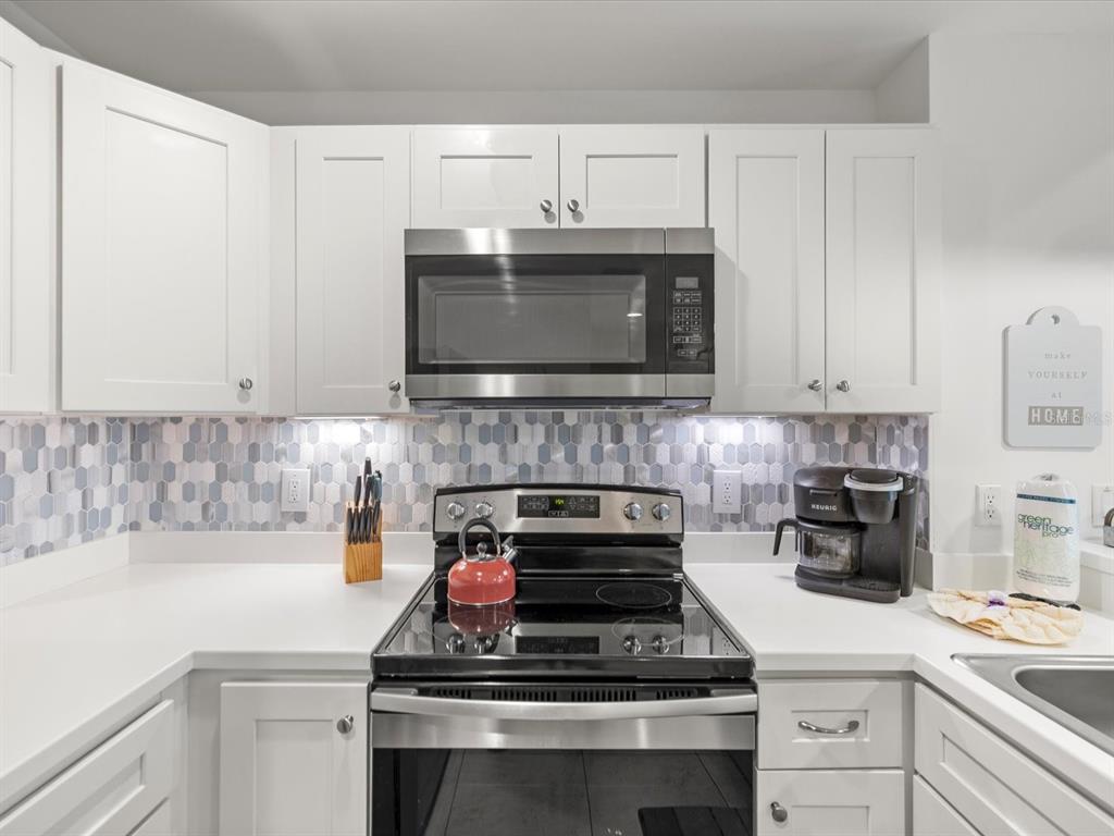 13101 Gulf Boulevard, Unit 1304 Madeira Beach, FL 33708 - Photo 5 of 61