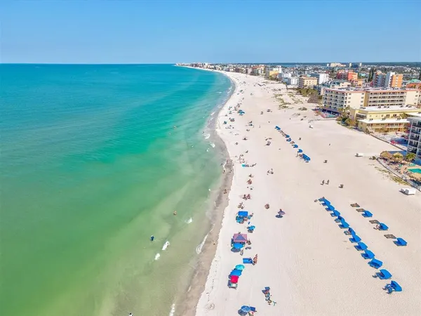 $599,000 | 13101 Gulf Boulevard, Unit 1304, Madeira Beach, FL 33708