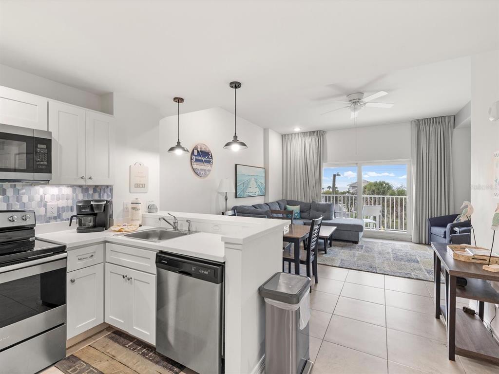 13101 Gulf Boulevard, Unit 1304 Madeira Beach, FL 33708 - Photo 7 of 61