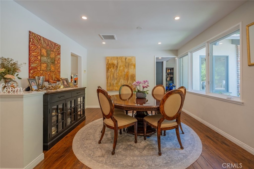 1435 Valane Drive Glendale, CA 91208 - Photo 17 of 45