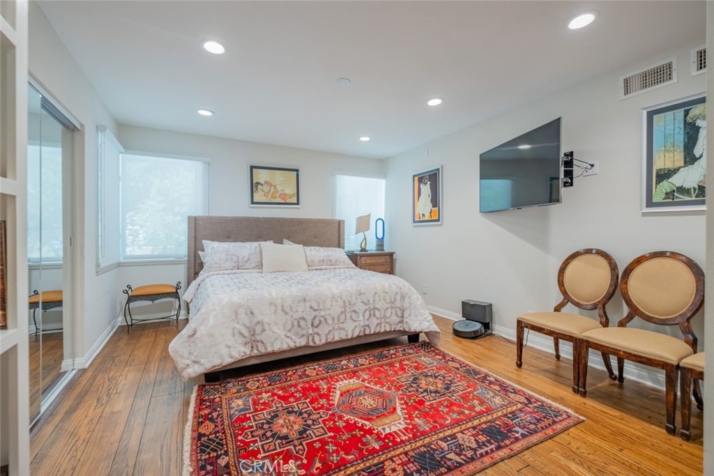 1435 Valane Drive Glendale, CA 91208 - Photo 18 of 45