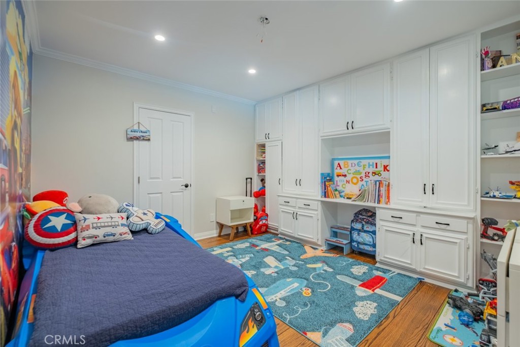 1435 Valane Drive Glendale, CA 91208 - Photo 23 of 45