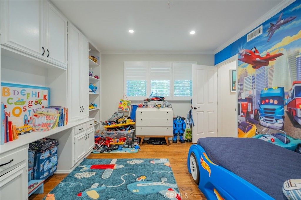 1435 Valane Drive Glendale, CA 91208 - Photo 24 of 45