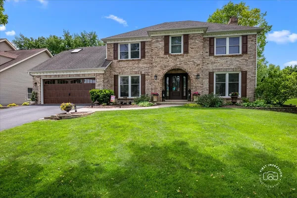 $865,000 | 25W185 Setauket Avenue, Naperville, IL 60540