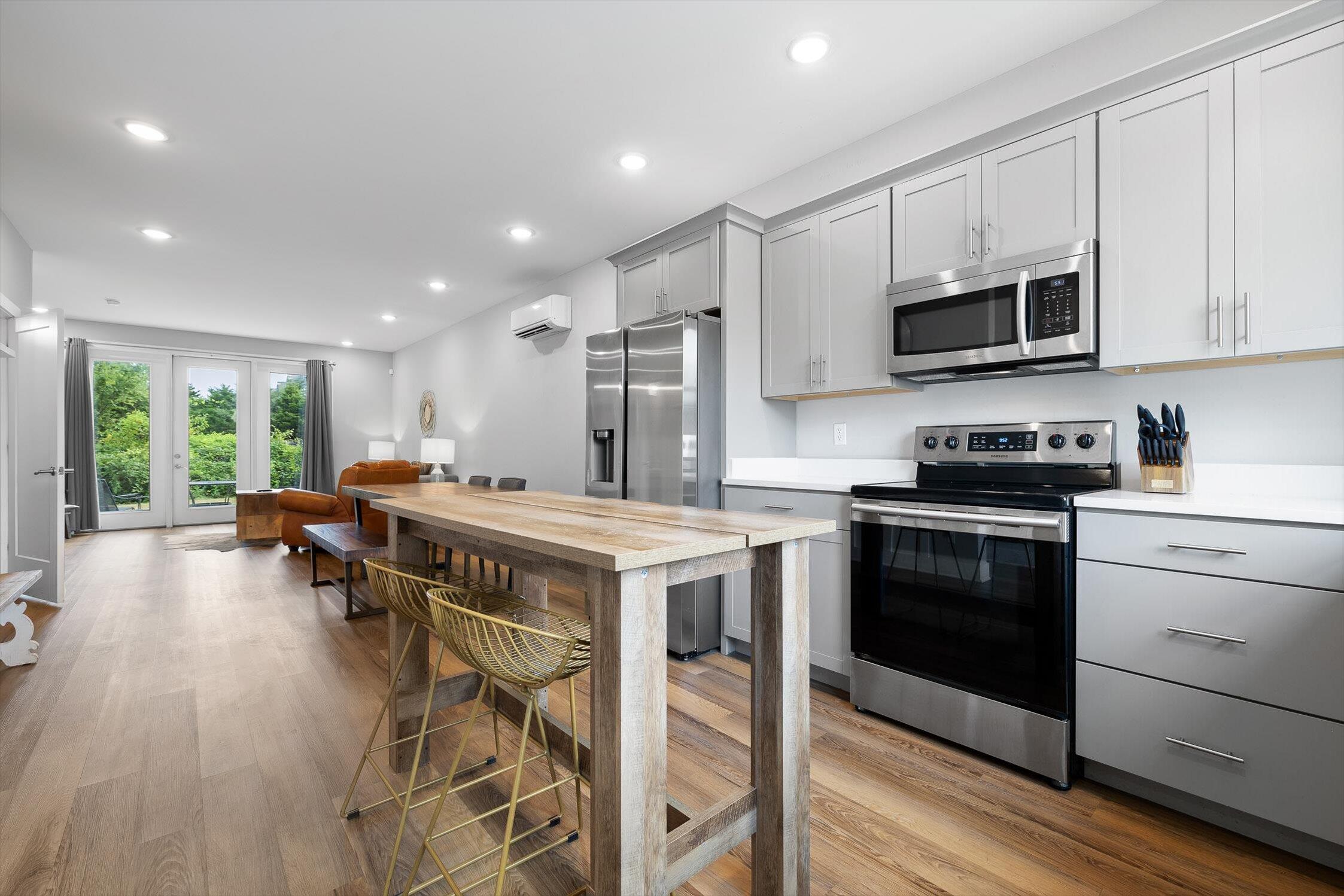 1413 Stockyard Place Chattanooga, TN 37408 - Photo 11 of 50 1413 Stockyard Place