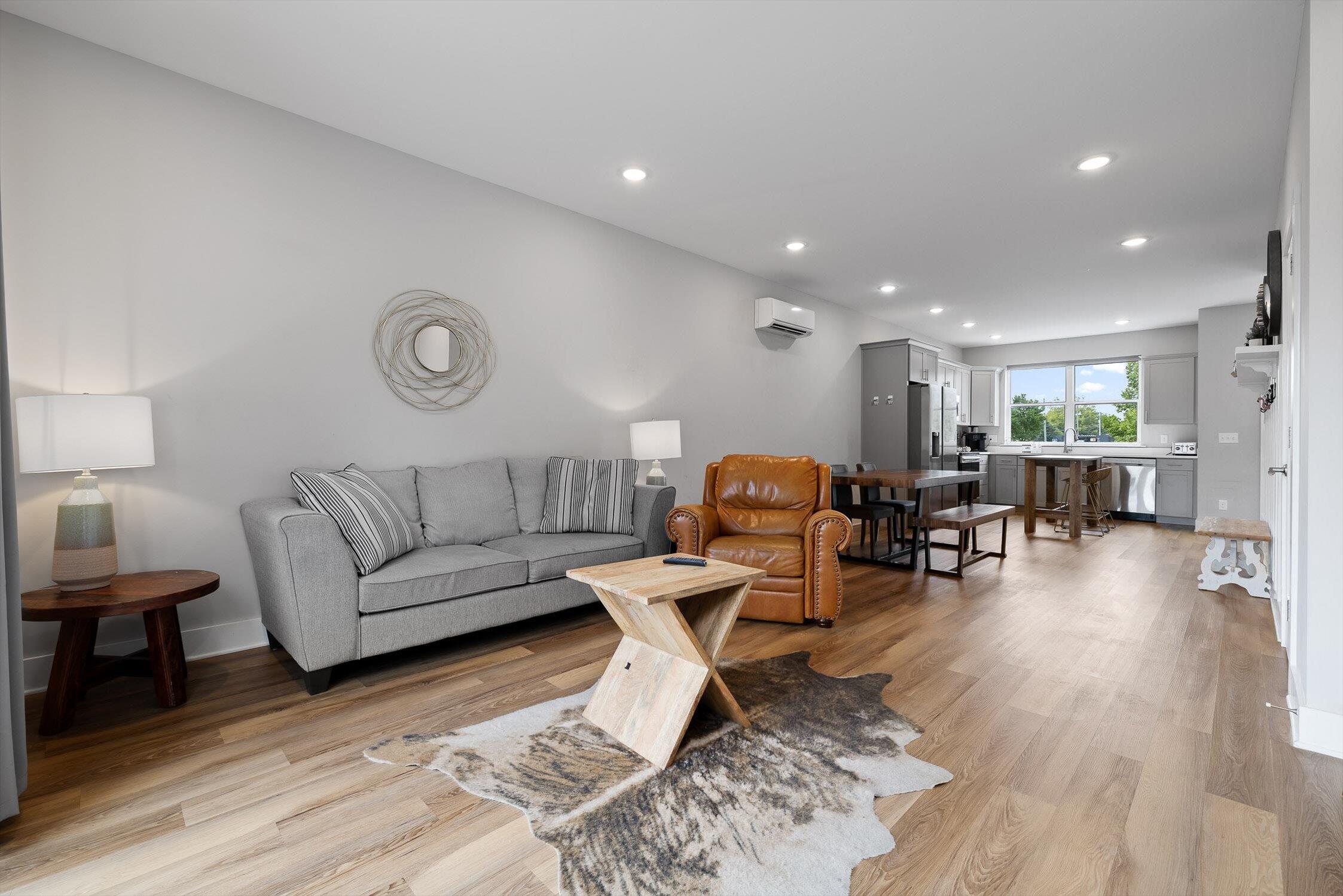 1413 Stockyard Place Chattanooga, TN 37408 - Photo 4 of 50 1413 Stockyard Place