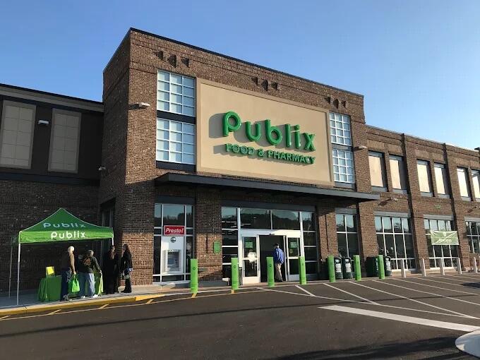 1413 Stockyard Place Chattanooga, TN 37408 - Photo 42 of 50 Publix on South Broad