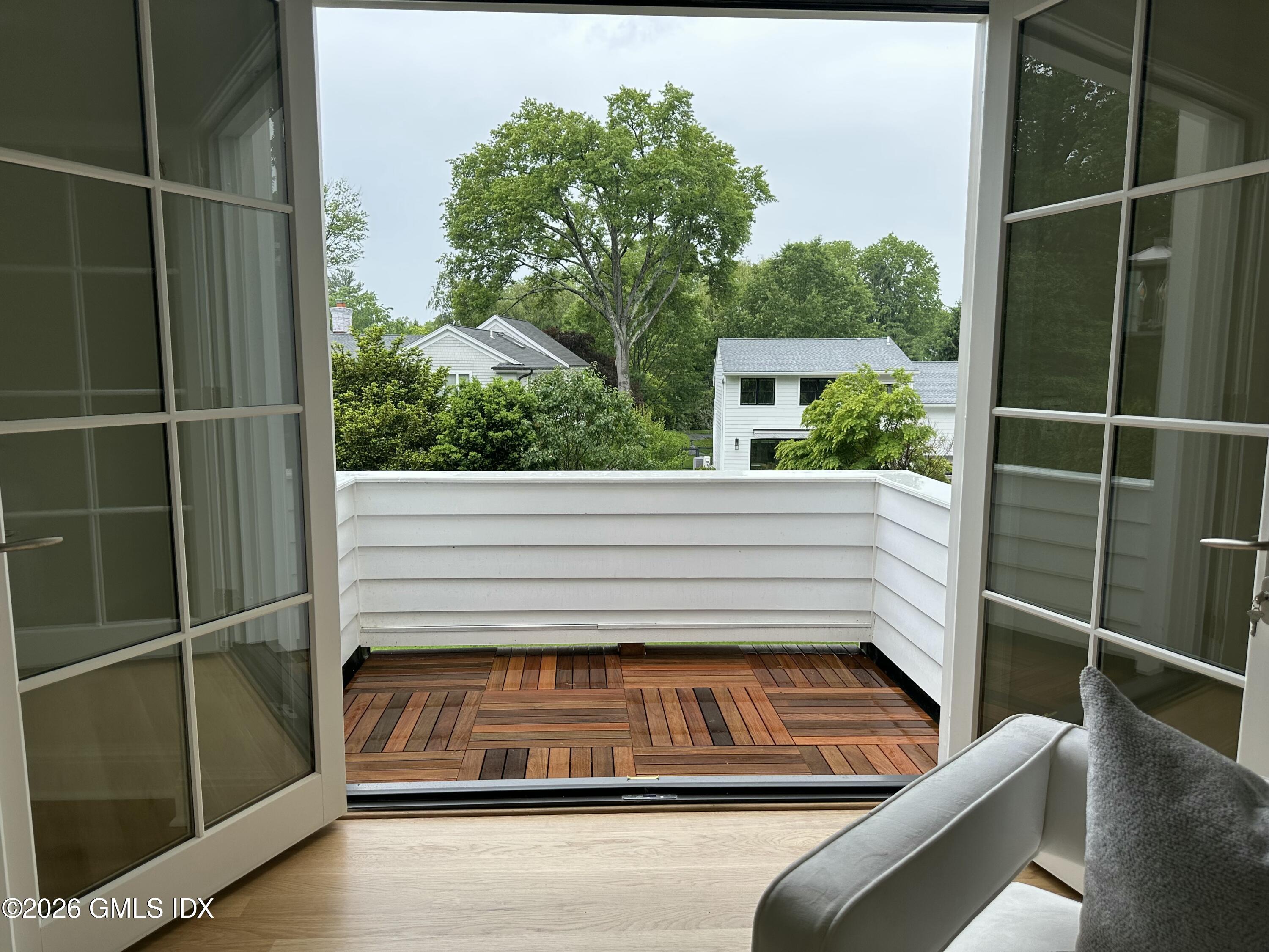 11 Hearthstone Drive Riverside, CT 06878 - Photo 20 of 37 Primary Balcony