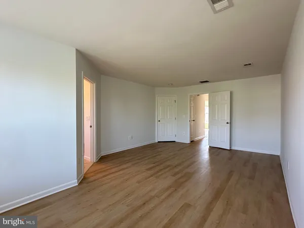 $3,100 | 25274 Gothic Square, Chantilly, VA 20152