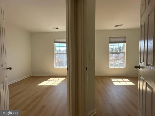 $3,100 | 25274 Gothic Square, Chantilly, VA 20152