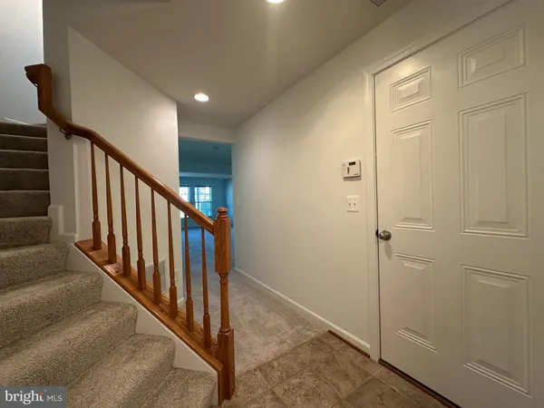 $3,100 | 25274 Gothic Square, Chantilly, VA 20152