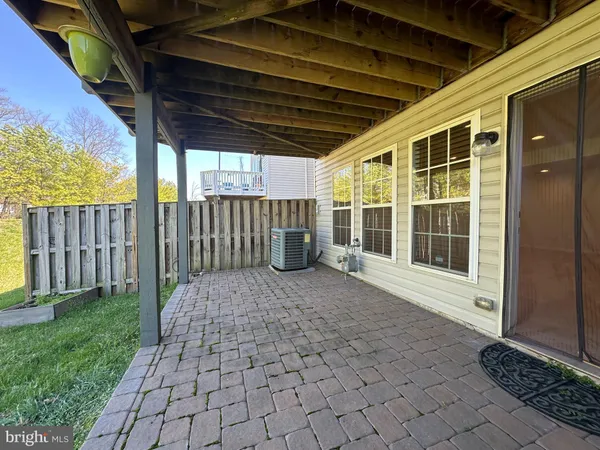 $3,100 | 25274 Gothic Square, Chantilly, VA 20152