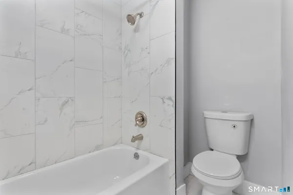 $2,600 | 302 Exchange Street, Unit 2, New Haven, CT 06513