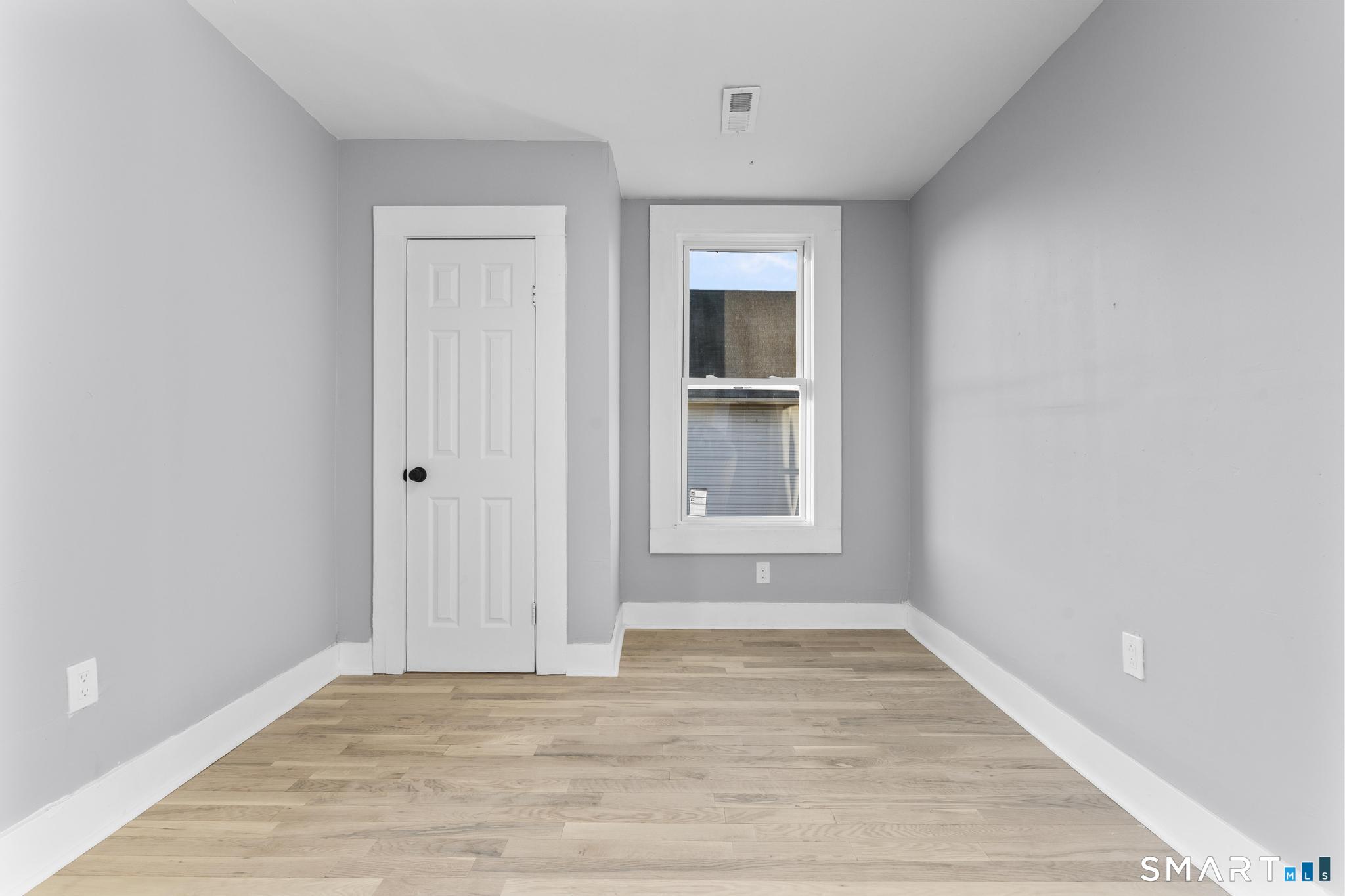 302 Exchange Street, Unit 2 New Haven, CT 06513 - Photo 10 of 28