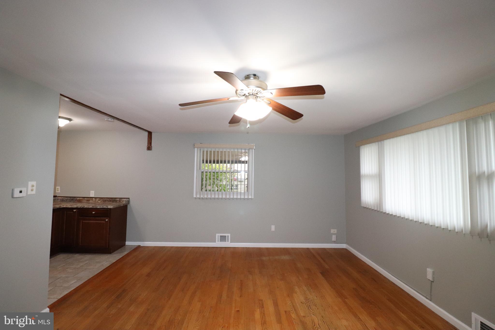 3155 Jeffland Road Baltimore, MD 21244 - Photo 11 of 50