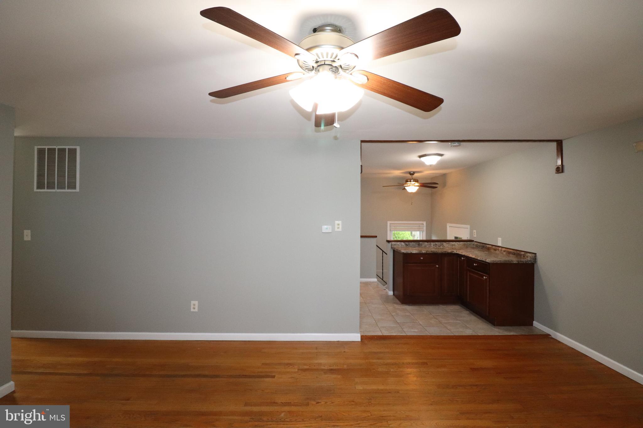 3155 Jeffland Road Baltimore, MD 21244 - Photo 12 of 50